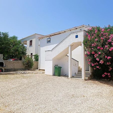 Apartments Babic 50 Meters From The Beach Vir Exterior photo